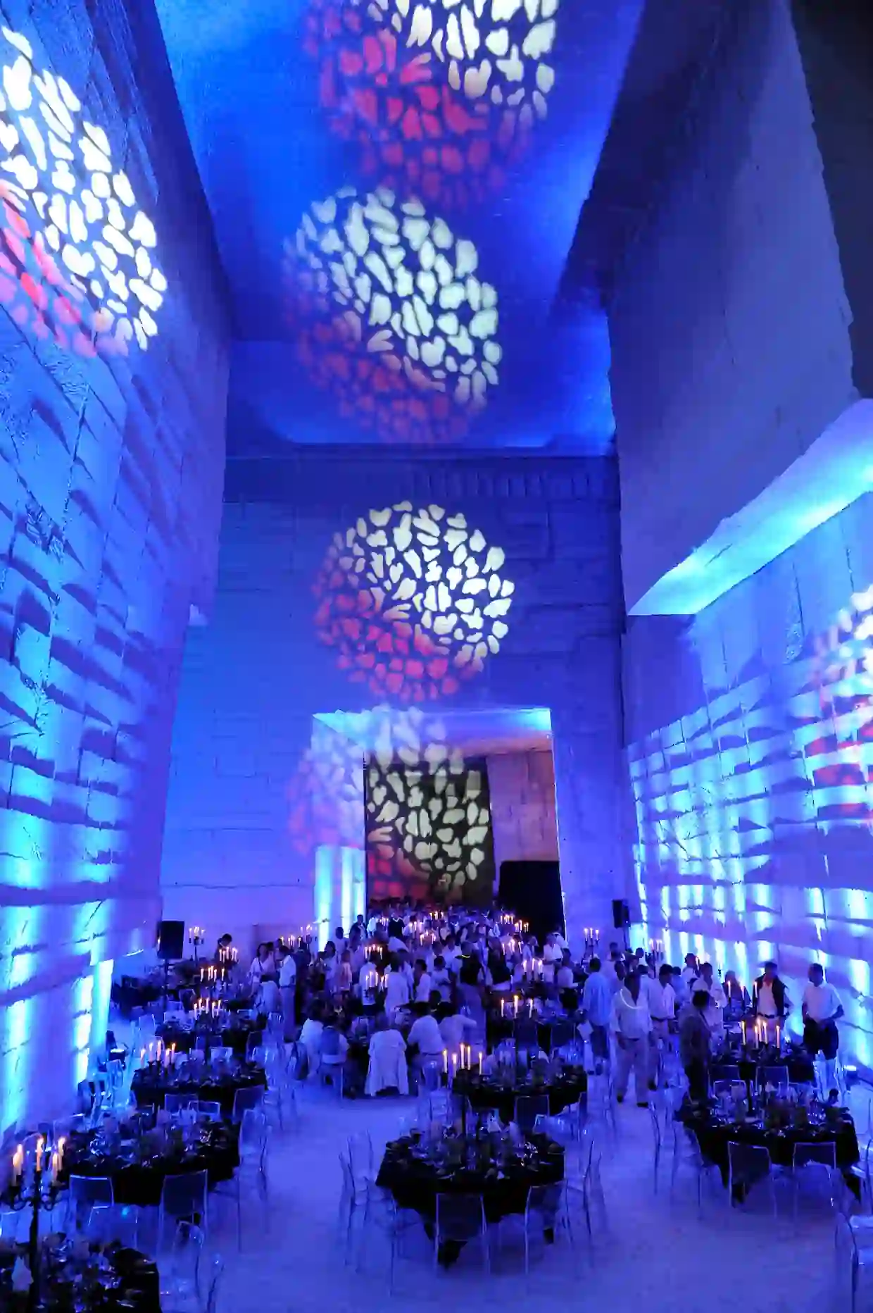 France, les Baux de Provence - 300 personnes